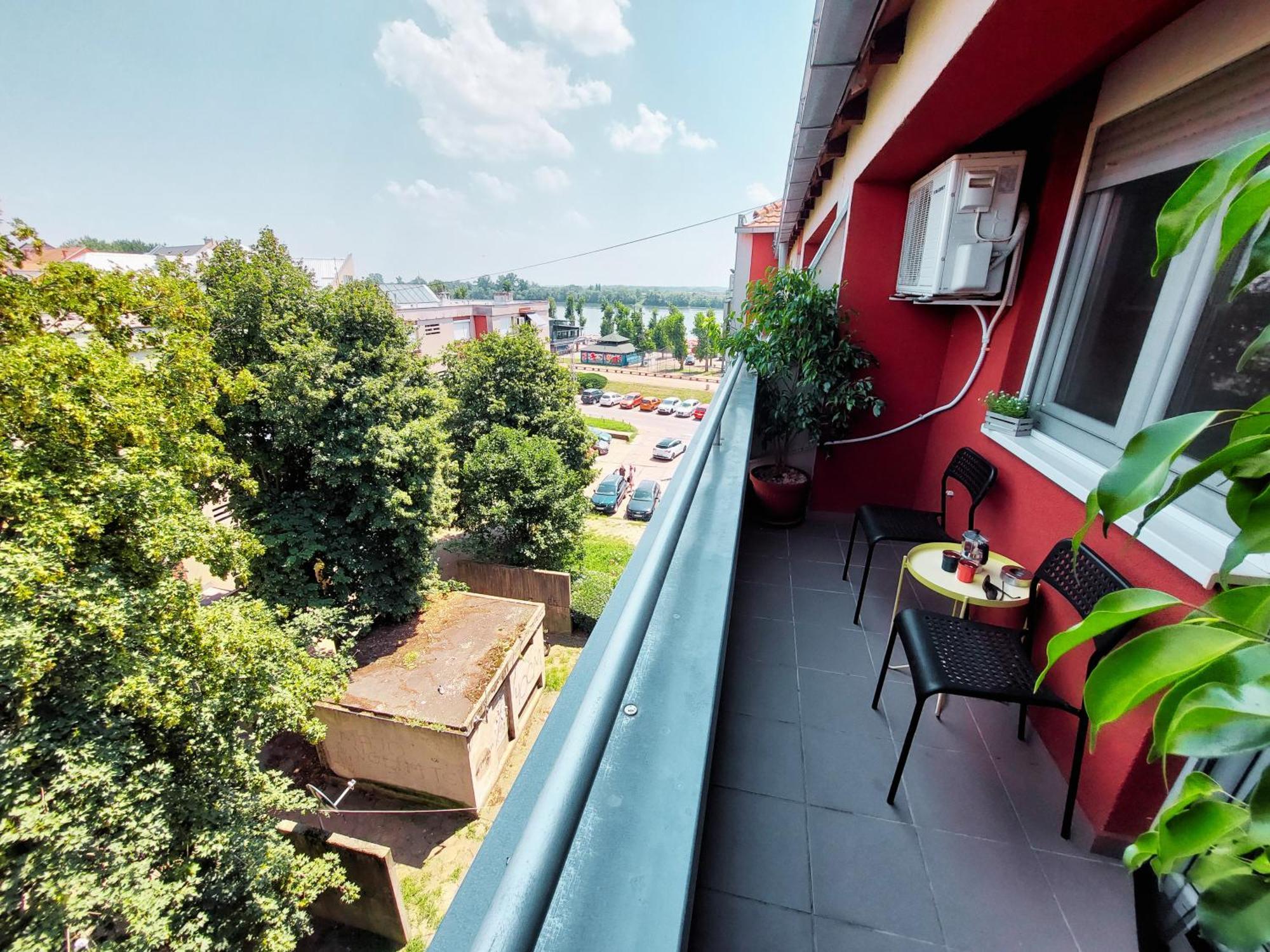 Xo Apartman Sremska Mitrovica Exteriér fotografie